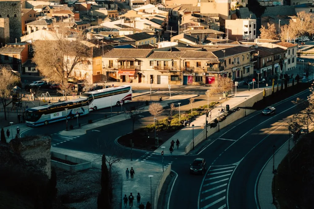 Escapadas desde Madrid en tren con Toledo como destino de un día