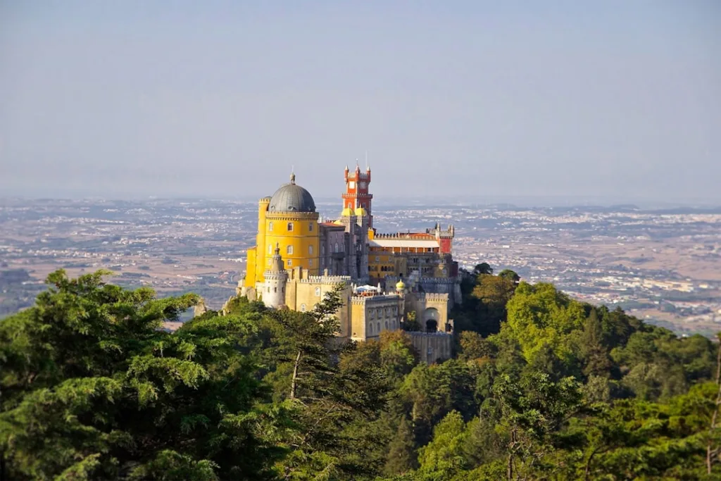 Palacio da Pena en Sintra, excursión en tren desde Lisboa