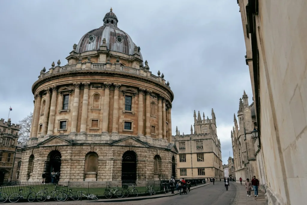 Oxford y su arquitectura universitaria, destino de una excursión en tren desde Londres