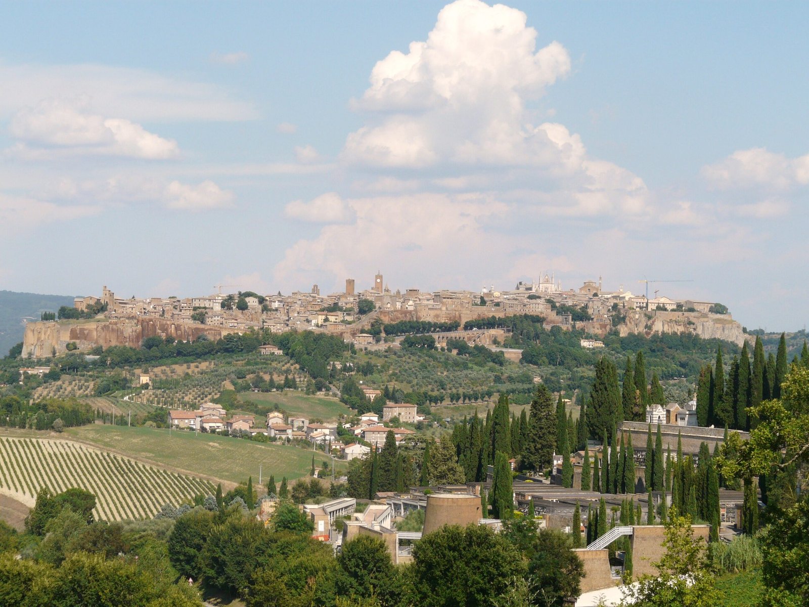 Vista panorâmica da cidade histórica de Orvieto, na Itália